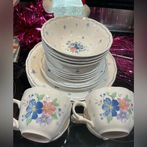 Vintage 19 Pc Nikko China Dauphine Provincial Designs Nikko Peony Japan